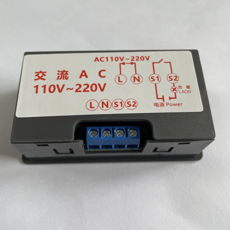 Laikmatis apkrovoms, suderinamas 1500W, 10A