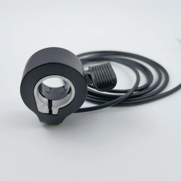 Elektrinio paspirtuko vairo akseleratoriaus rankena Ergonomiška rankena tiksliam elektrinio paspirtuko valdymui