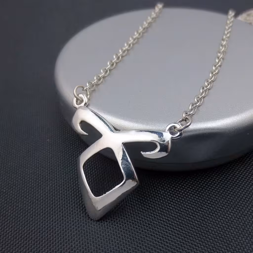 „The Mortal Instruments City of Bones“ pakabukas – Angel, sidabrinė fantazijos grandinėlė