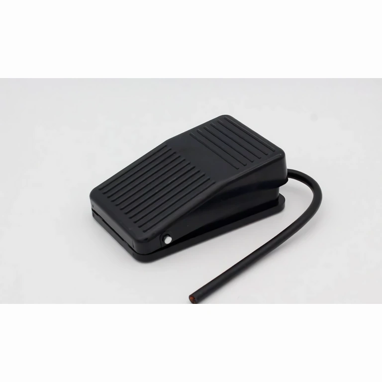 Elektrinė pedala laisvų rankų valdymui