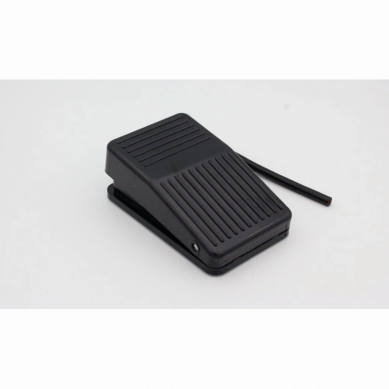 Elektrinis jungiklis su NO+NC kontaktu įrenginiams