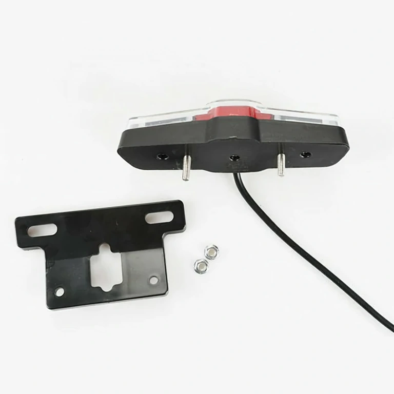 Galinis 6 laidų žibintas elektriniam paspirtukui 6 laidų kabelis: signalas, pozicija, stabdis – pilnas galinės šviesos apšvietimas