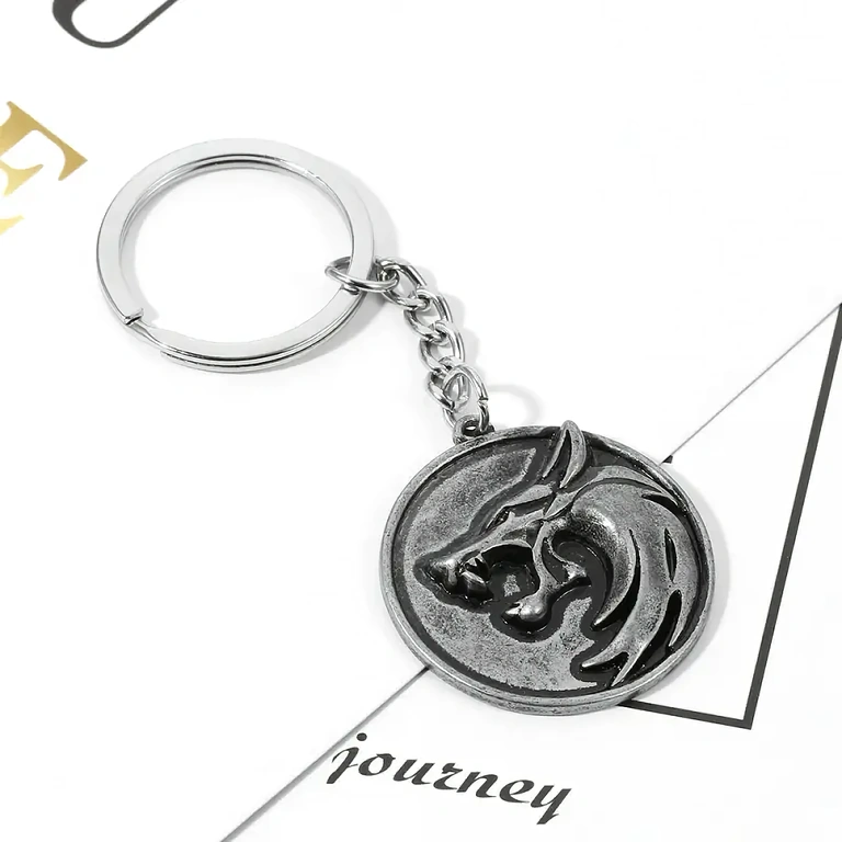 Sidabrinis The Witcher fanų komplektas Idealus dovanos variantas The Witcher fanams – blizgūs ir tvirti lydinio medalionai