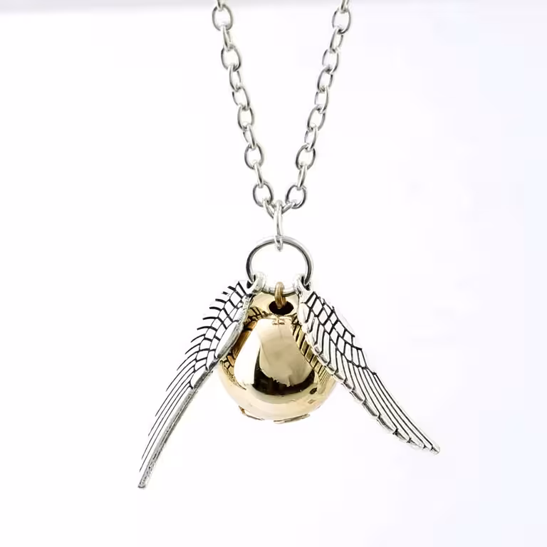 Harry Potter Golden Snitch Quidditch pakabukas grandinėlėje su angelo sparnu – Dovana magijos gerbėjams