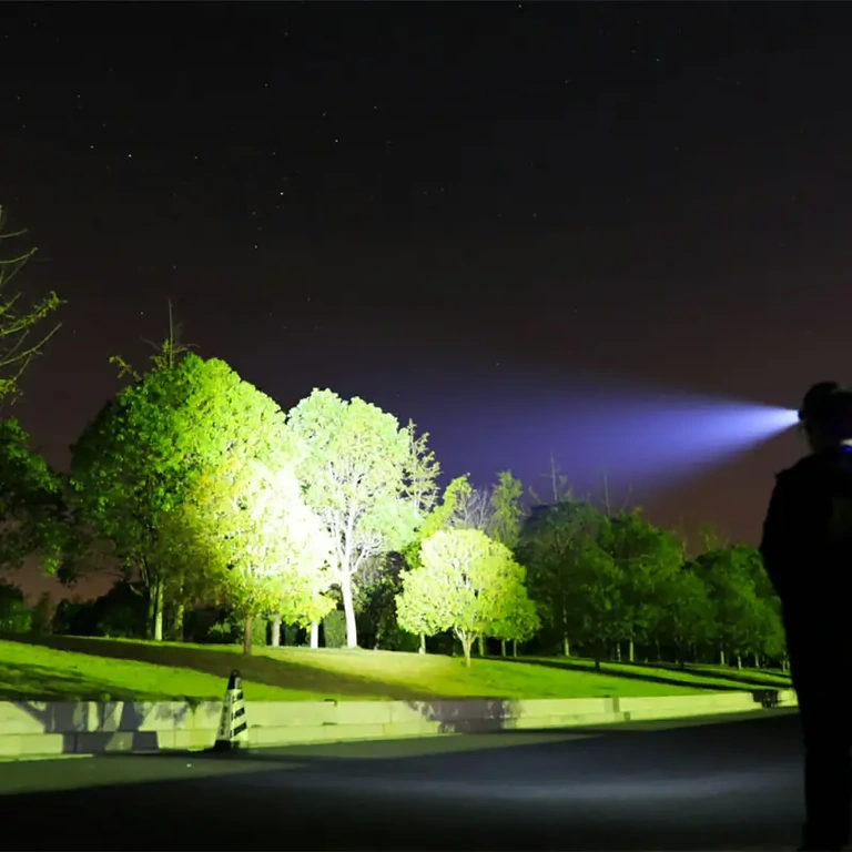 Galingas LED žibintuvėlis lauko veikloms LED galvos žibintas stovyklavimui, žvejybai ir žygiams