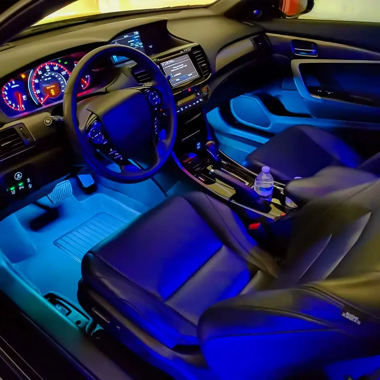 LED juosta automobilio salonui Lanksti LED juosta automobilių interjerui