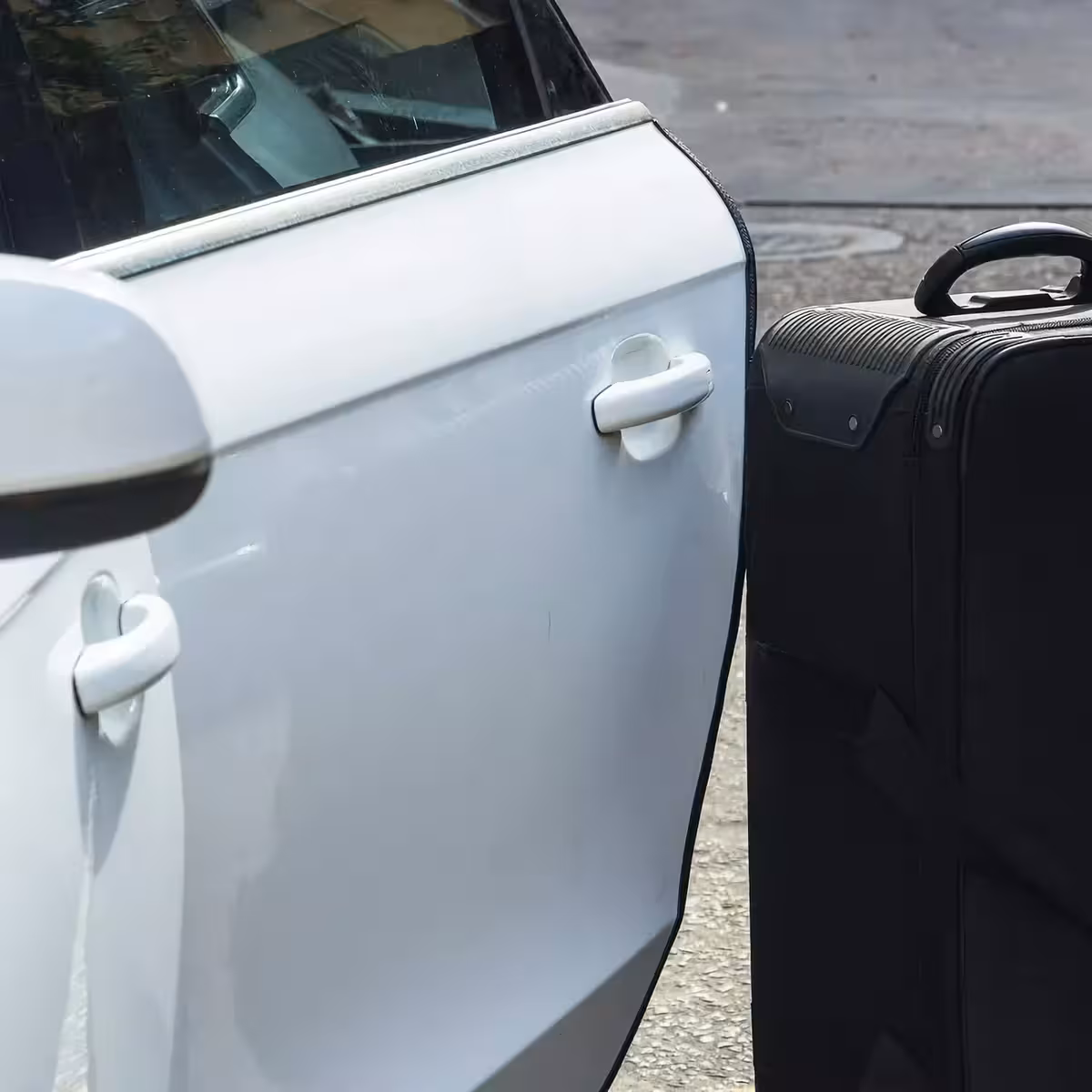 Guminė sandarinimo juosta durų šonams apsaugoti