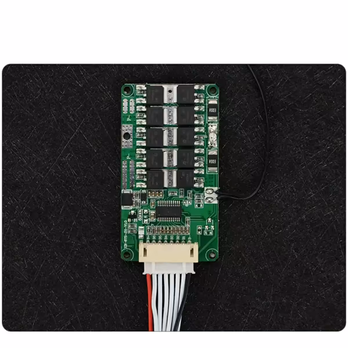 Li-ion 7S baterijų valdymo sistema įkrovimui ir saugumui