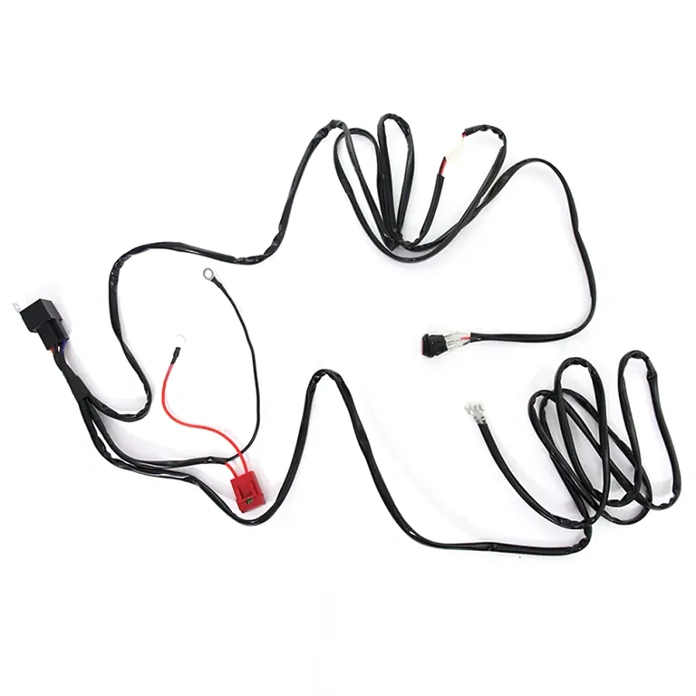 Traktoriaus LED laidų instaliacija Laidų sistema LED prožektoriams montuoti ant traktoriaus