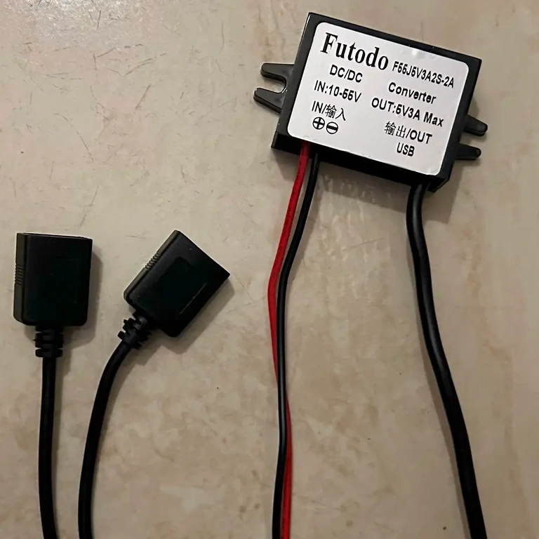 Keitiklis maitina stebėjimo kamerą iš 48V šaltinio