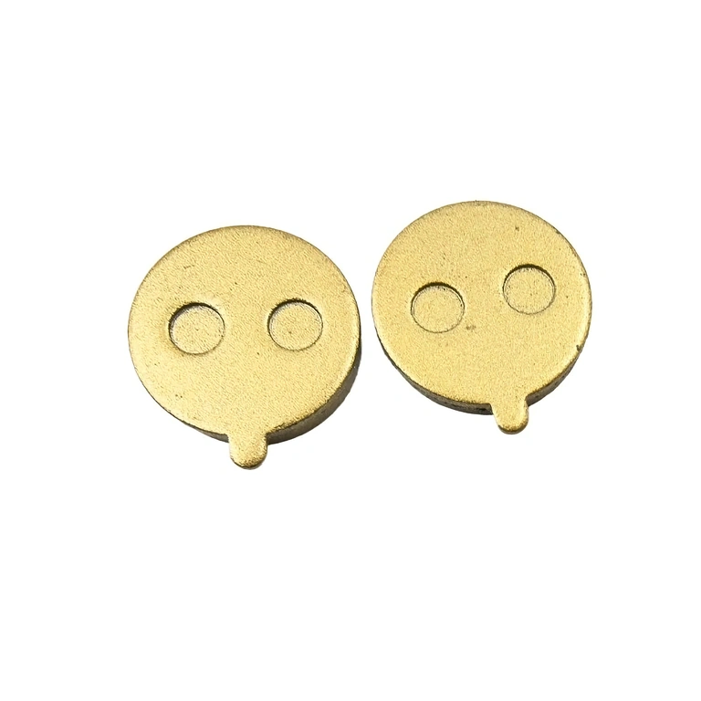 Efektyvios stabdžių kaladėlės lietingomis sąlygomis, užtikrina saugų ir stabilų stabdymą