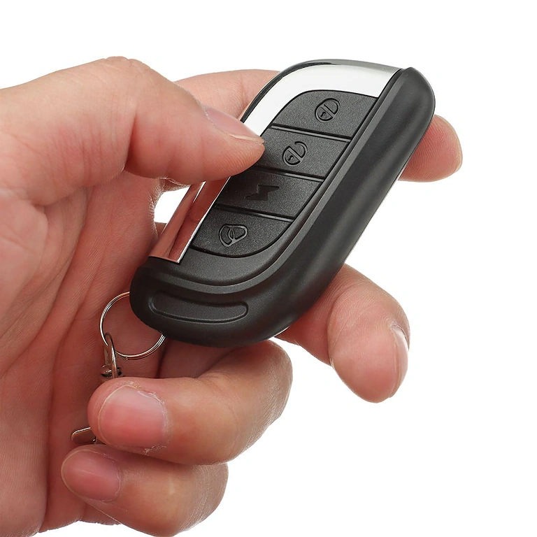 Nuotolinis pultas apsaugos nuo vagystės signalizacijos įjungimui ir išjungimui paspirtukui