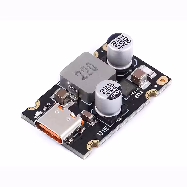 65W USB-C PD modulio su jungtimi priekinis vaizdas